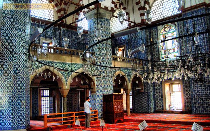 Rustem Pasa Mosque Inside