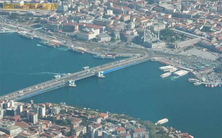 Galata Bridge / Istanbul